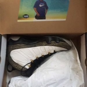 Pre-Owned Air jordan Doernbecher 9